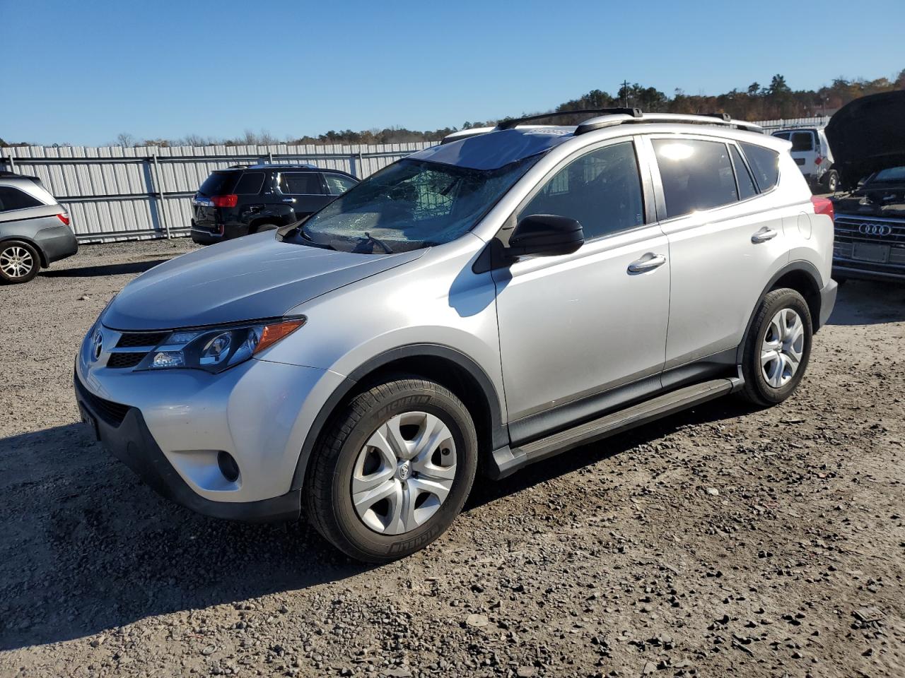 TOYOTA RAV4 LE