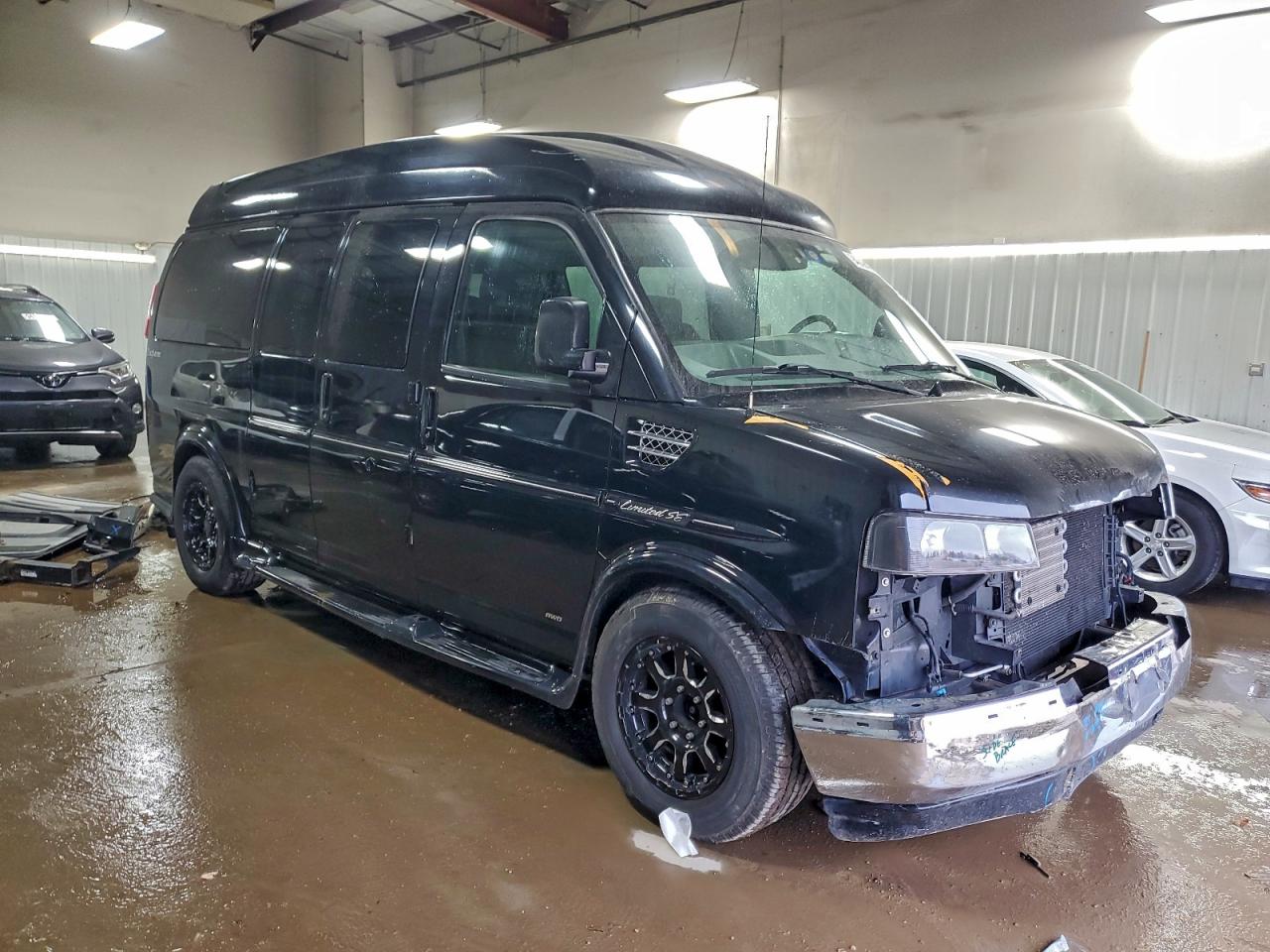 GMC SAVANA RV G1500 3LT