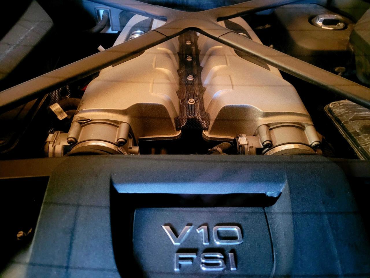 Lot #3282529955 2021 AUDI R8