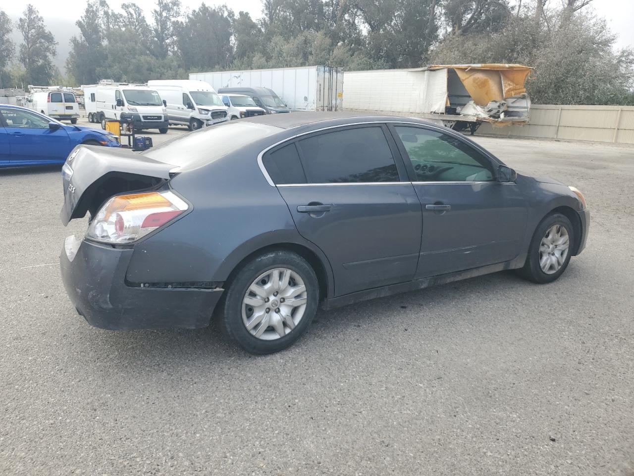 NISSAN ALTIMA BASE