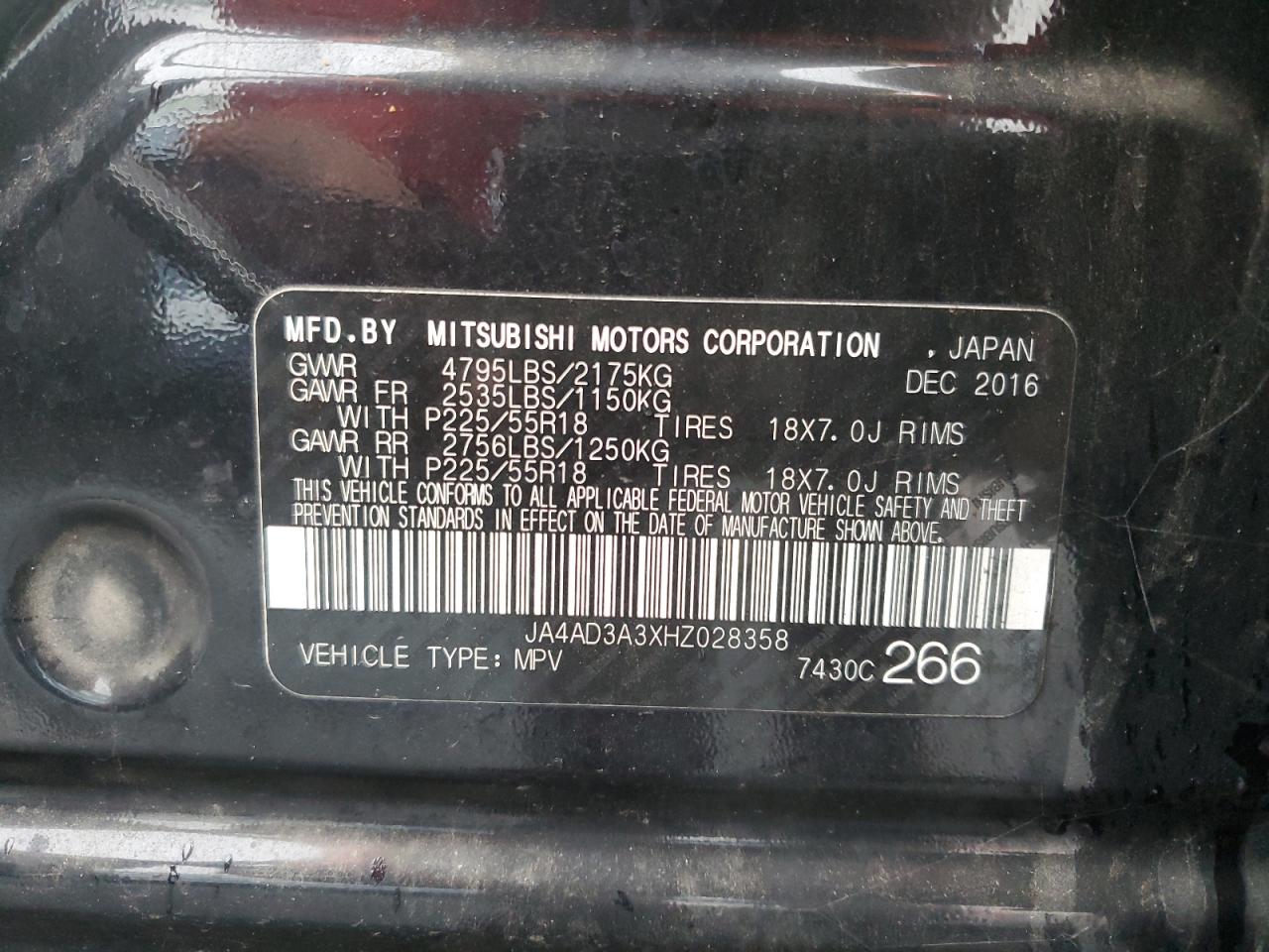 MITSUBISHI OUTLANDER SE