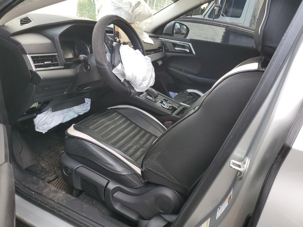 MITSUBISHI OUTLANDER ES