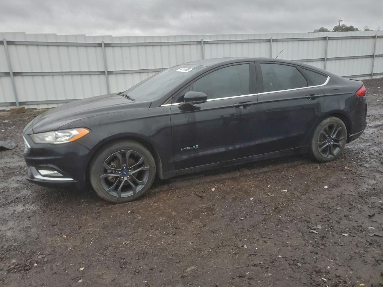 FORD FUSION SE HYBRID