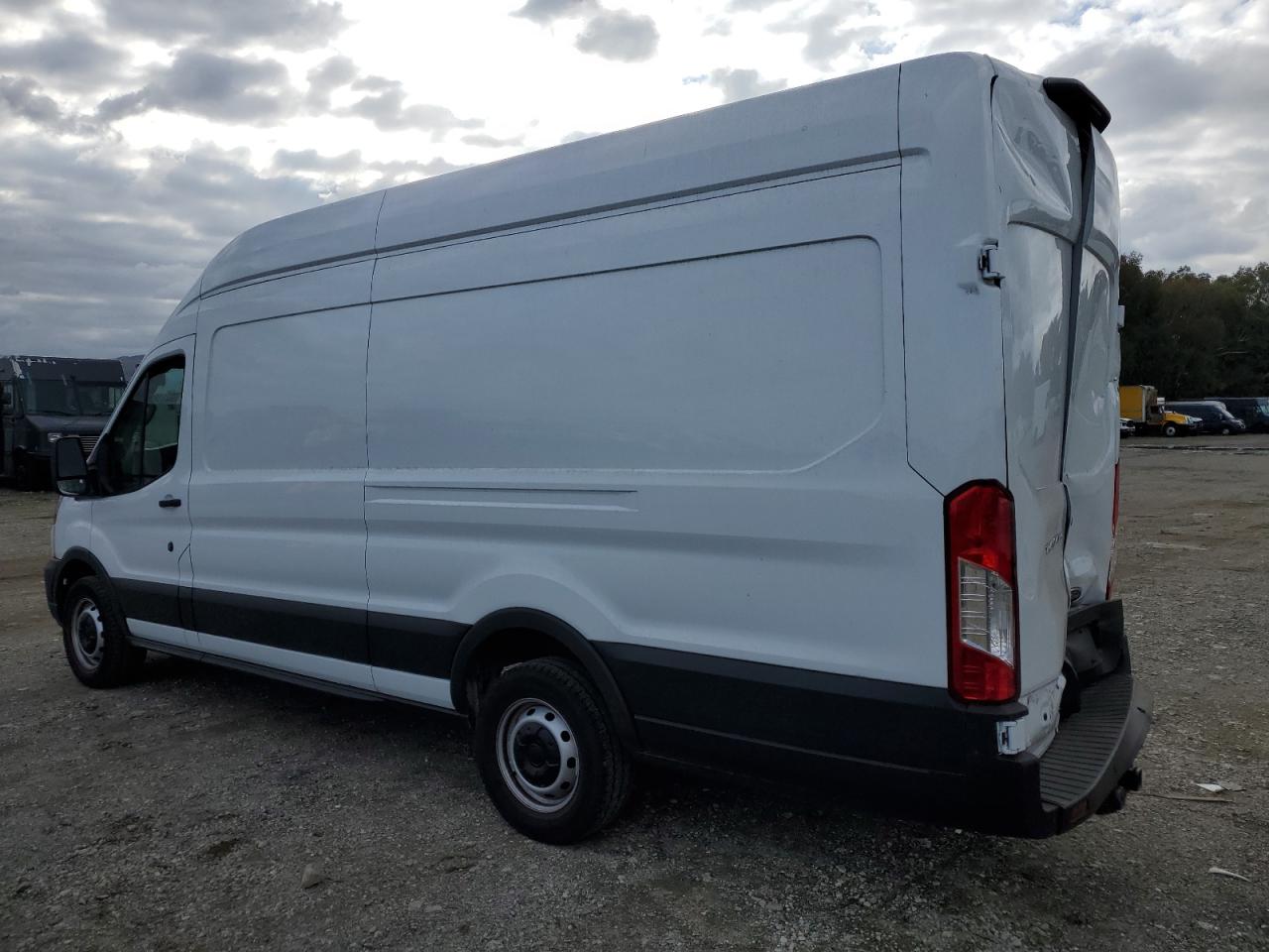 Lot #3309389967 2023 FORD TRANSIT T-