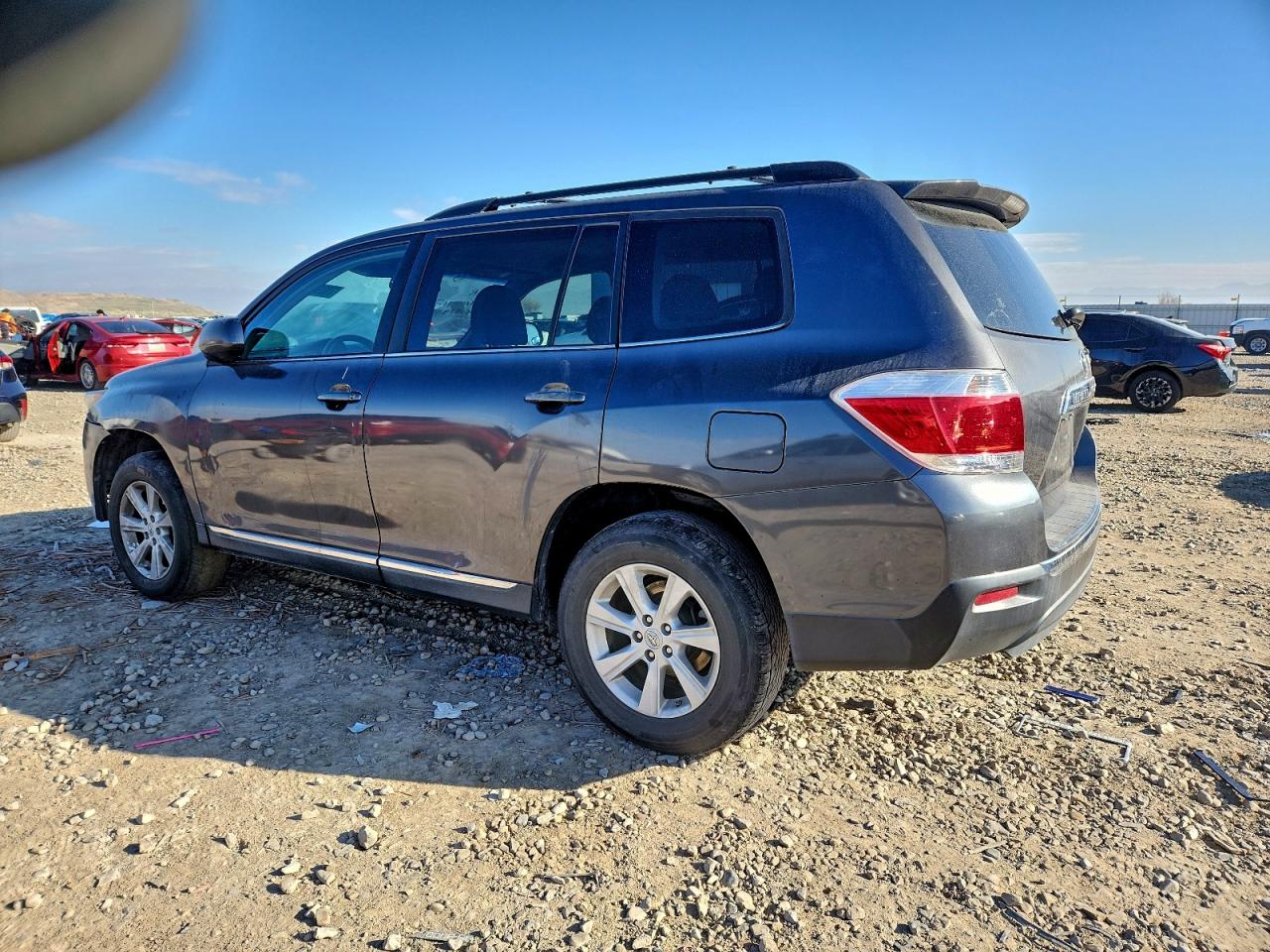 TOYOTA HIGHLANDER BASE