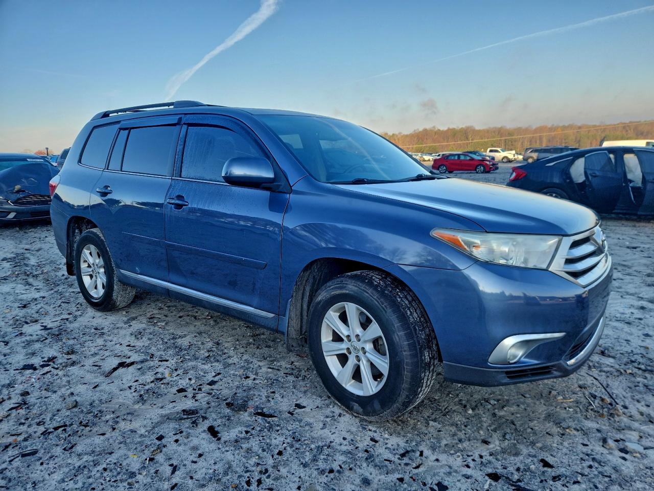 TOYOTA HIGHLANDER BASE