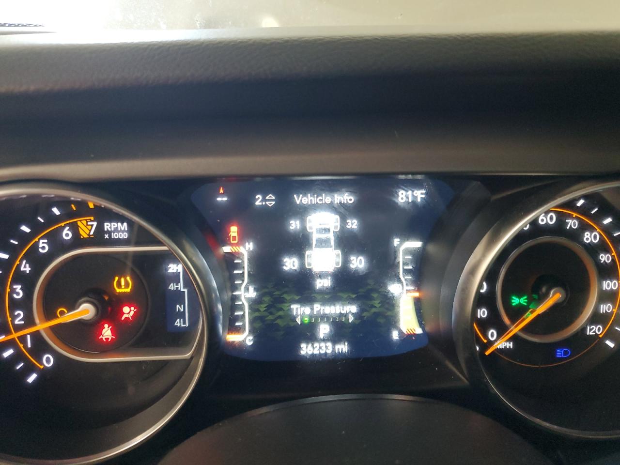 JEEP GLADIATOR SPORT