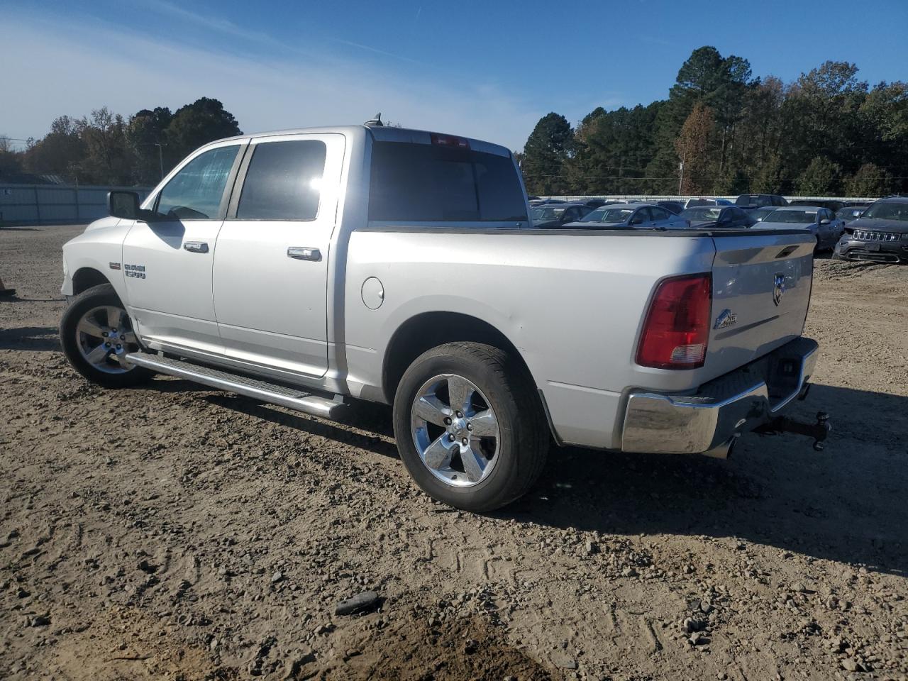 RAM 1500 SLT