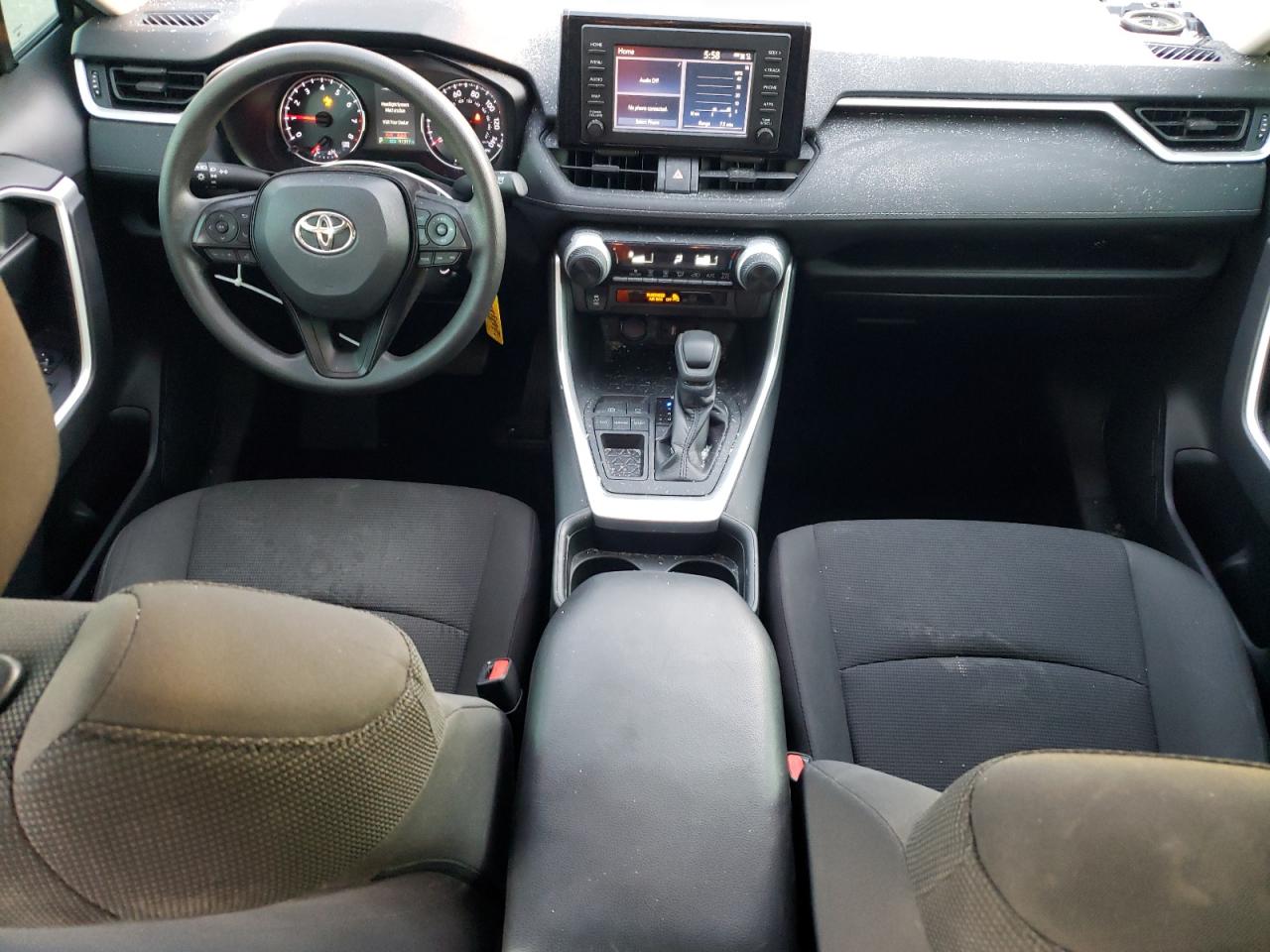 TOYOTA RAV4 LE