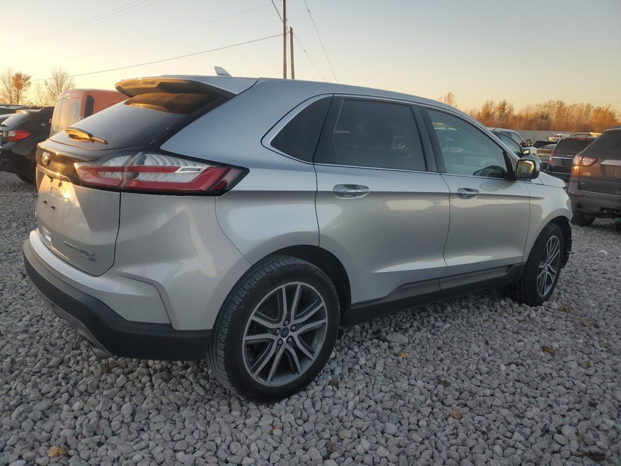 FORD EDGE TITANIUM