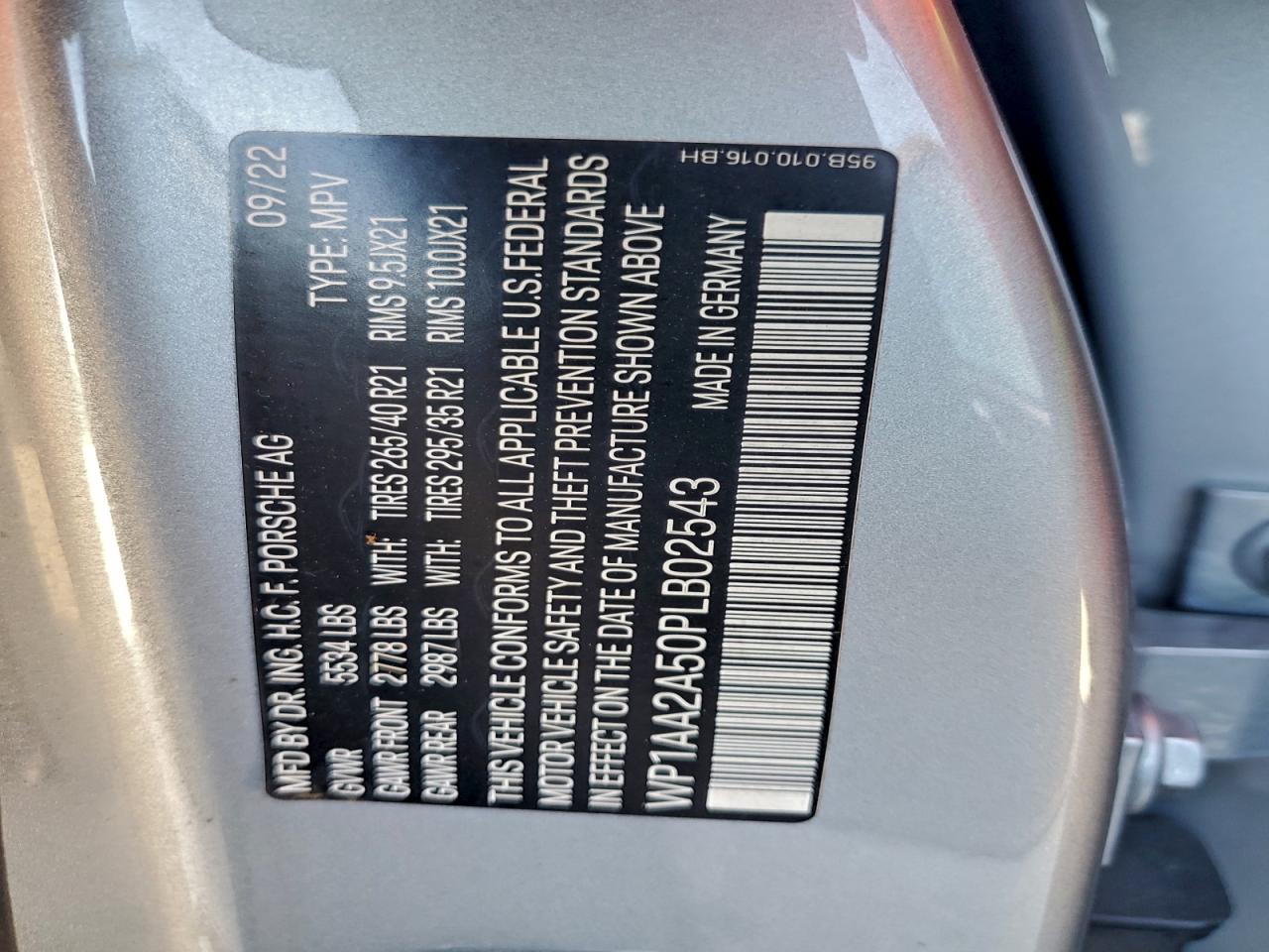 Lot #3315925099 2023 PORSCHE MACAN BASE