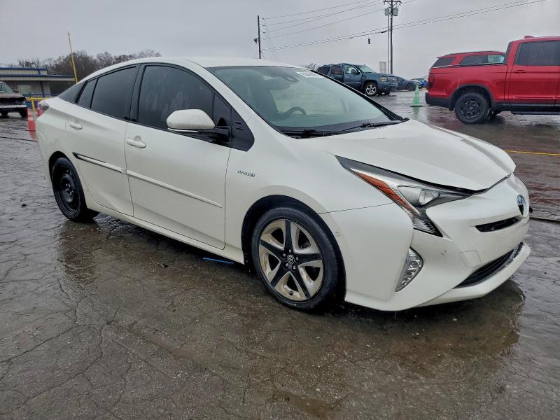 2017 TOYOTA PRIUS #3301631636