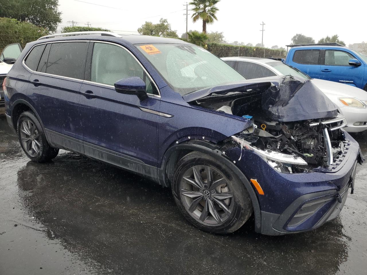 VOLKSWAGEN TIGUAN SE