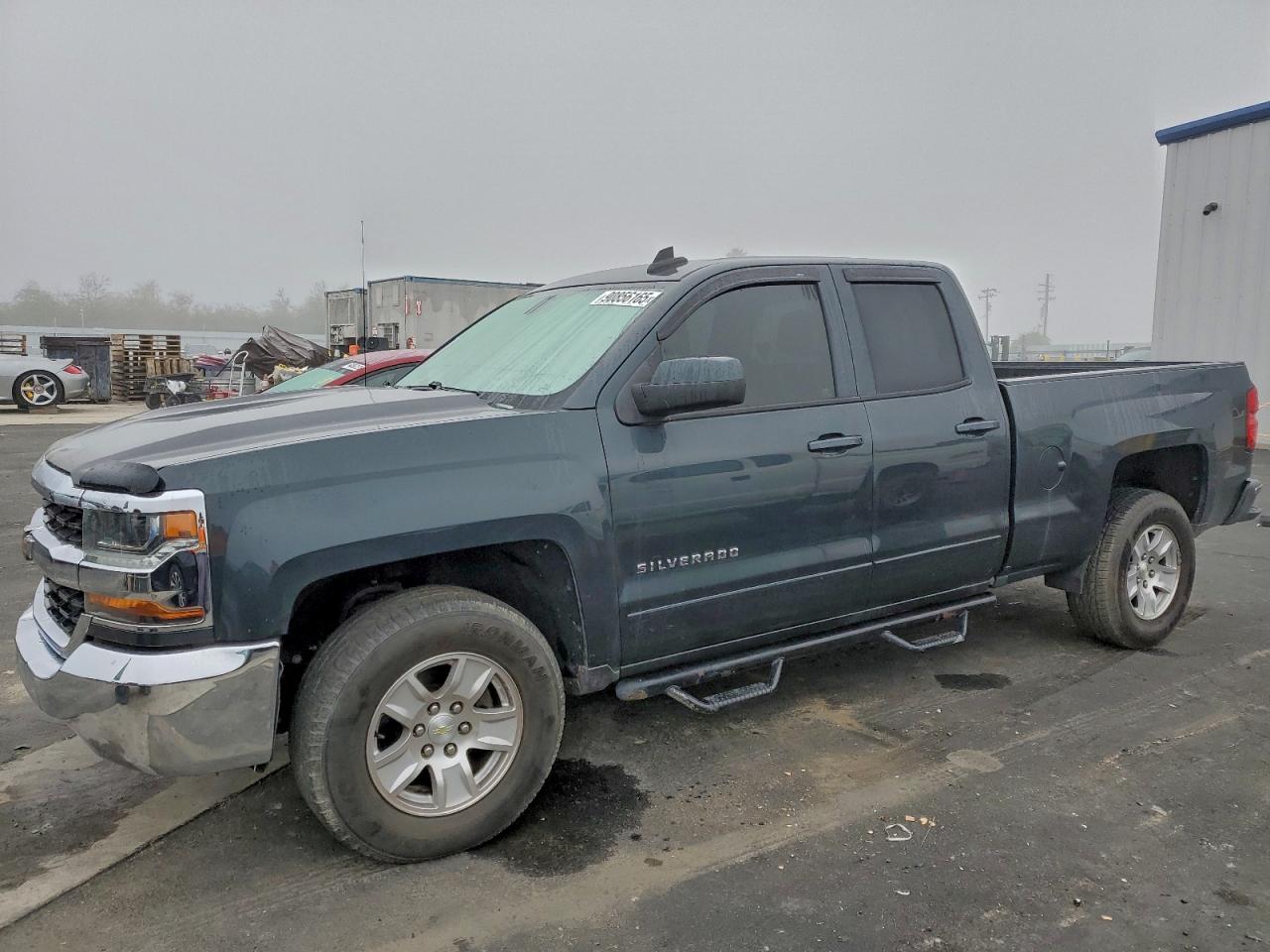 CHEVROLET SILVERADO C1500 LT