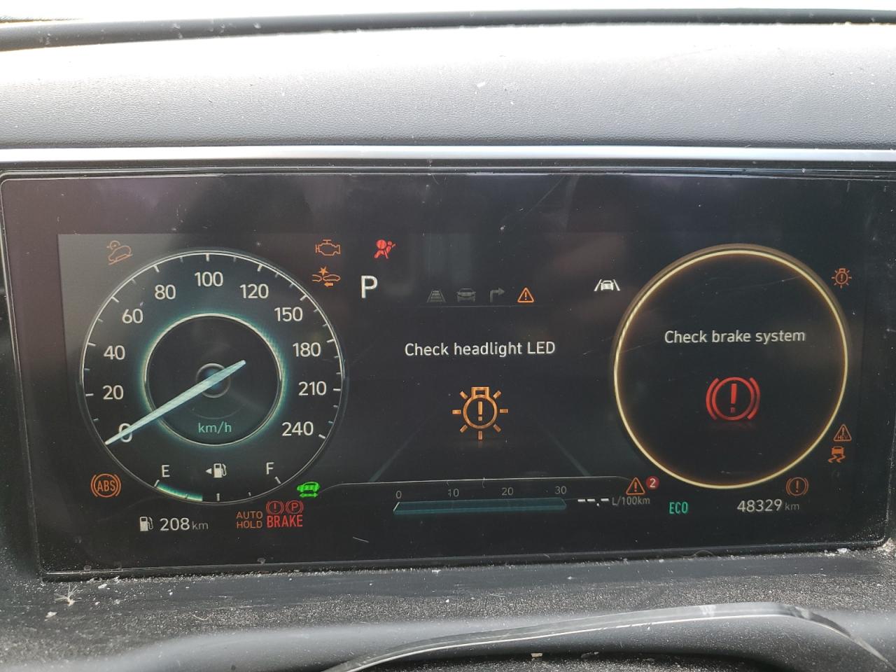 HYUNDAI TUCSON LUXURY