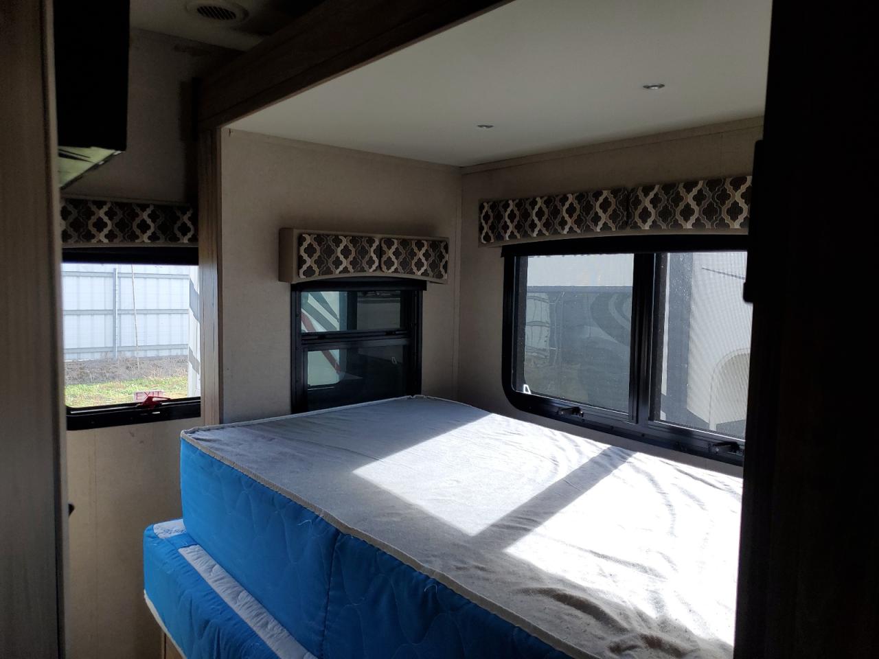 Lot #3279634965 2016 MERCEDES-BENZ SPRINTER 3