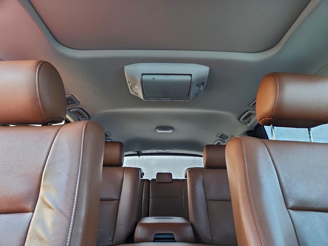 TOYOTA SEQUOIA PLATINUM