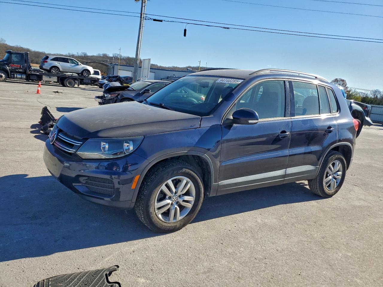 Lot #3303604930 2016 VOLKSWAGEN TIGUAN S
