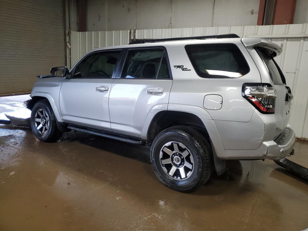 TOYOTA 4RUNNER SR5 PREMIUM