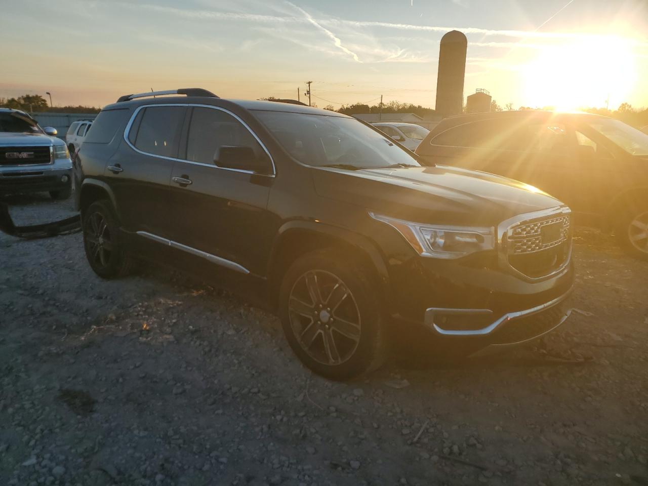 GMC ACADIA DENALI