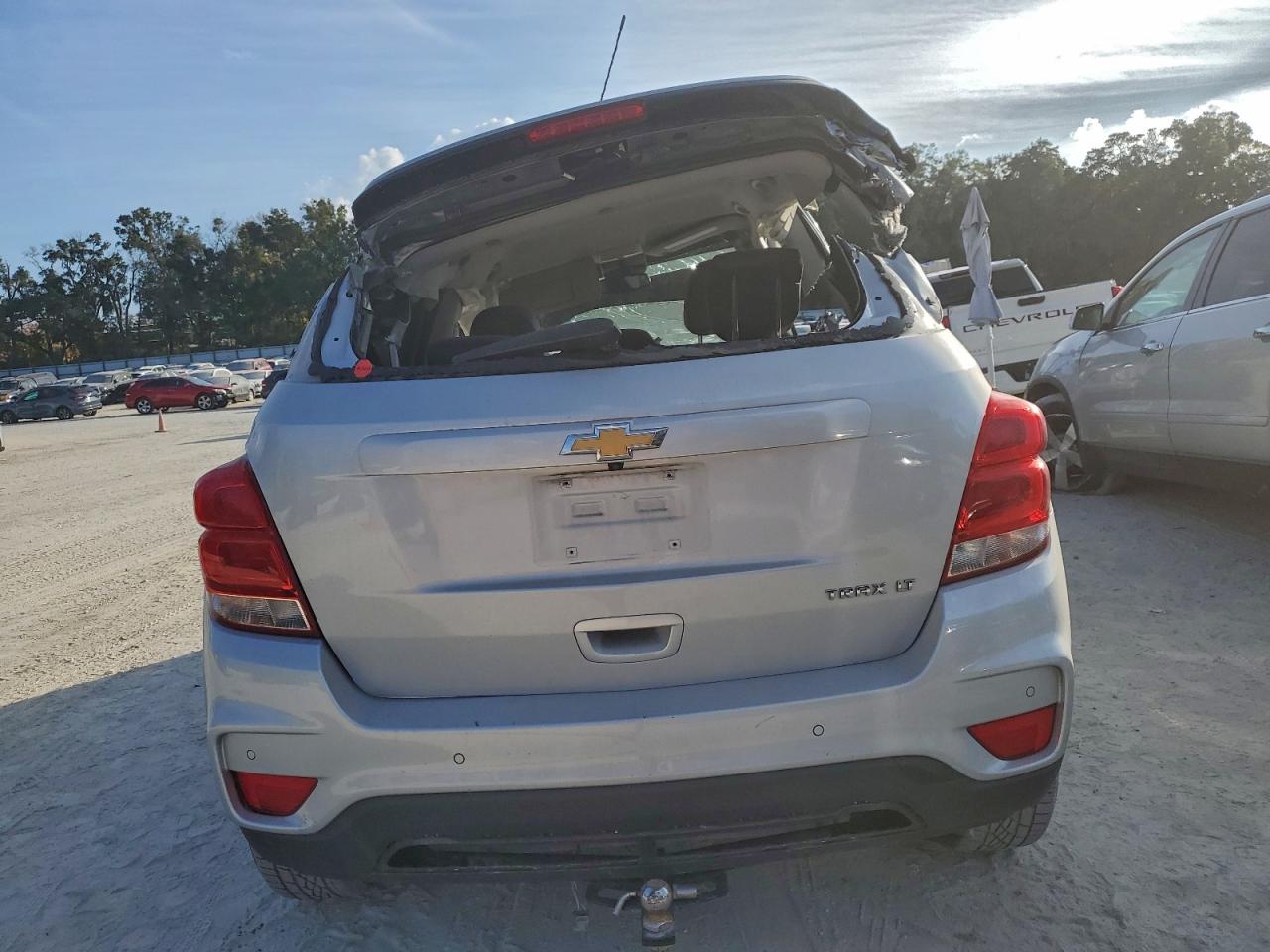 CHEVROLET TRAX 1LT