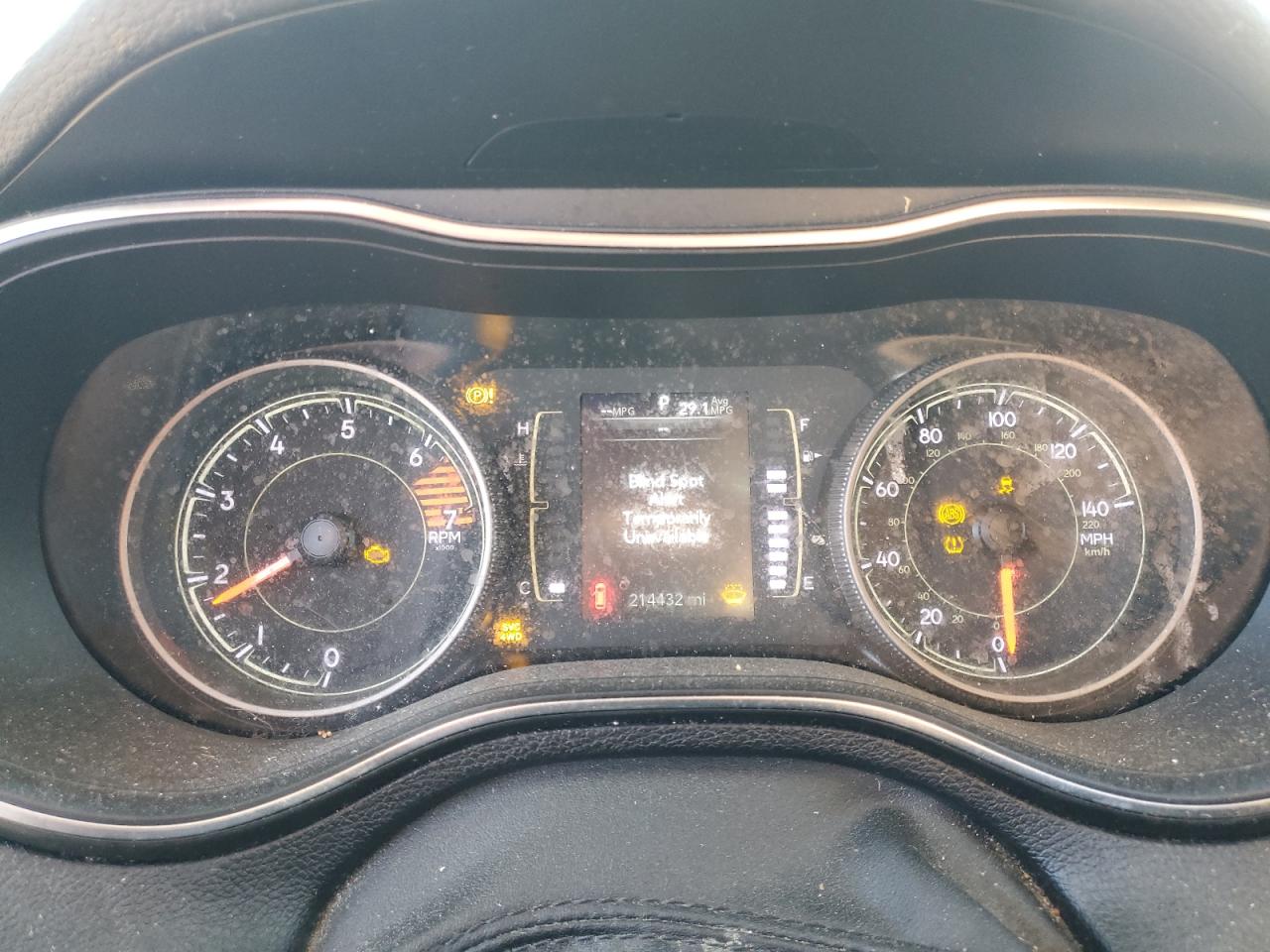 JEEP GRAND CHEROKEE LATITUDE PLUS