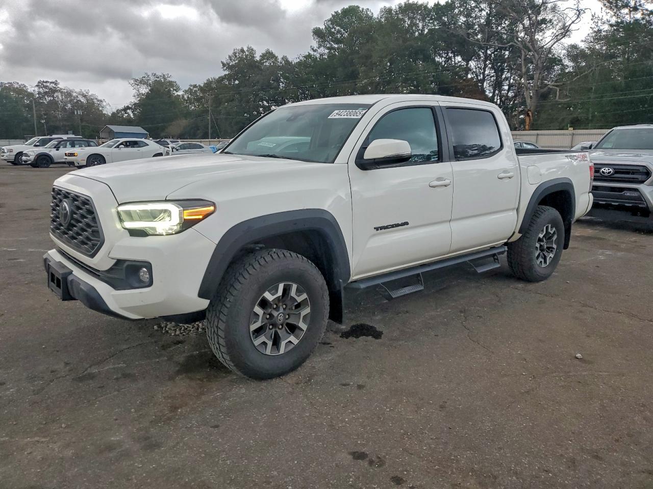 TOYOTA TACOMA DOUBLE CAB