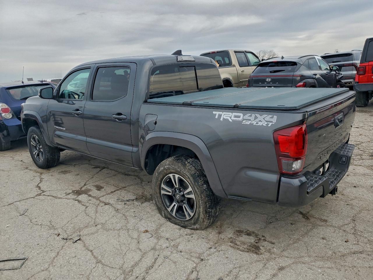TOYOTA TACOMA DOUBLE CAB