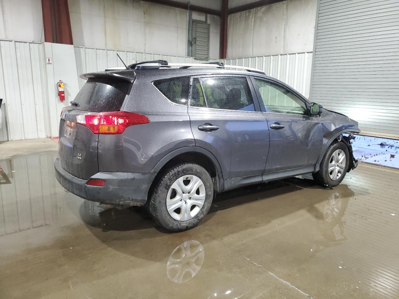 TOYOTA RAV4 LE