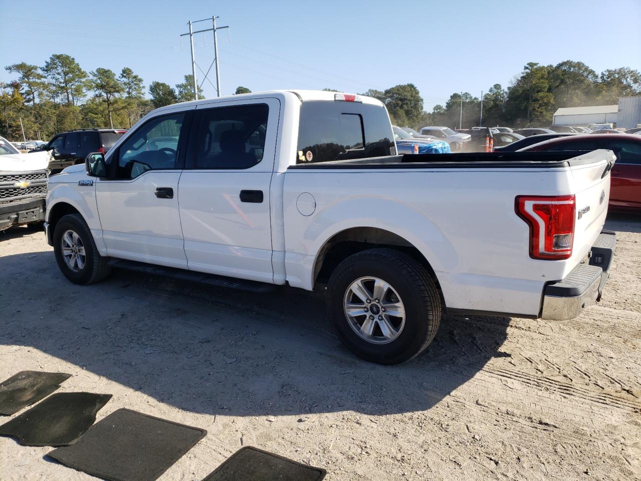 FORD F-150 SUPERCREW