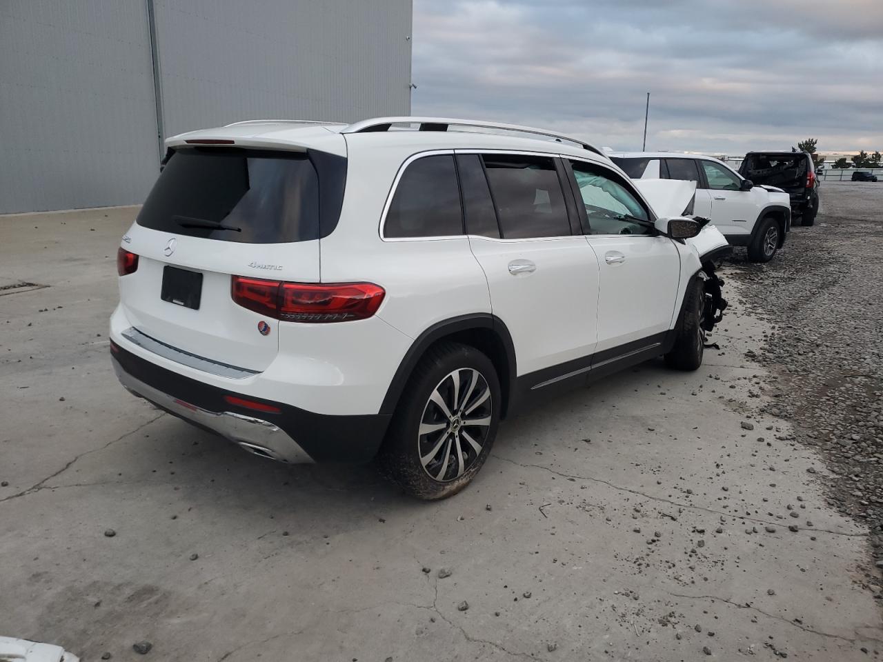 MERCEDES-BENZ GLB-CLASS 250 4MATIC