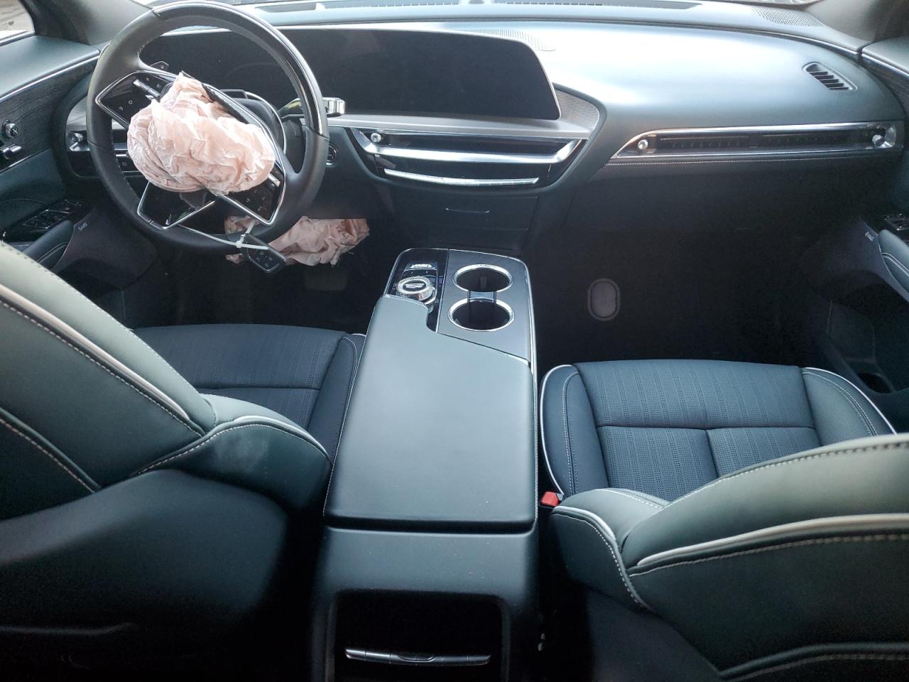 CADILLAC LYRIQ LUXURY