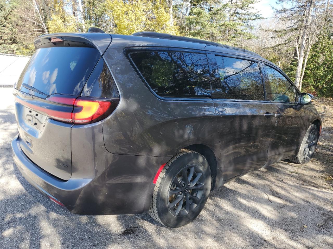 CHRYSLER PACIFICA TOURING