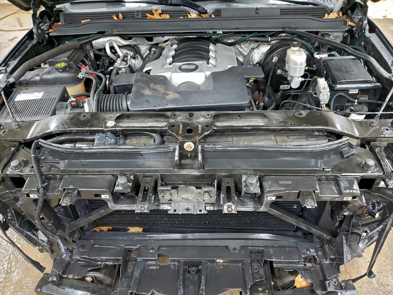 CADILLAC ESCALADE PREMIUM