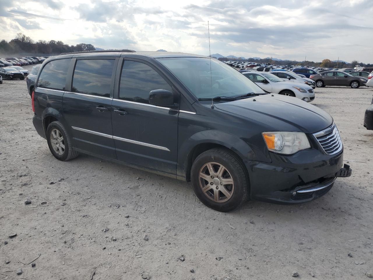 CHRYSLER TOWN & COUNTRY TOURING