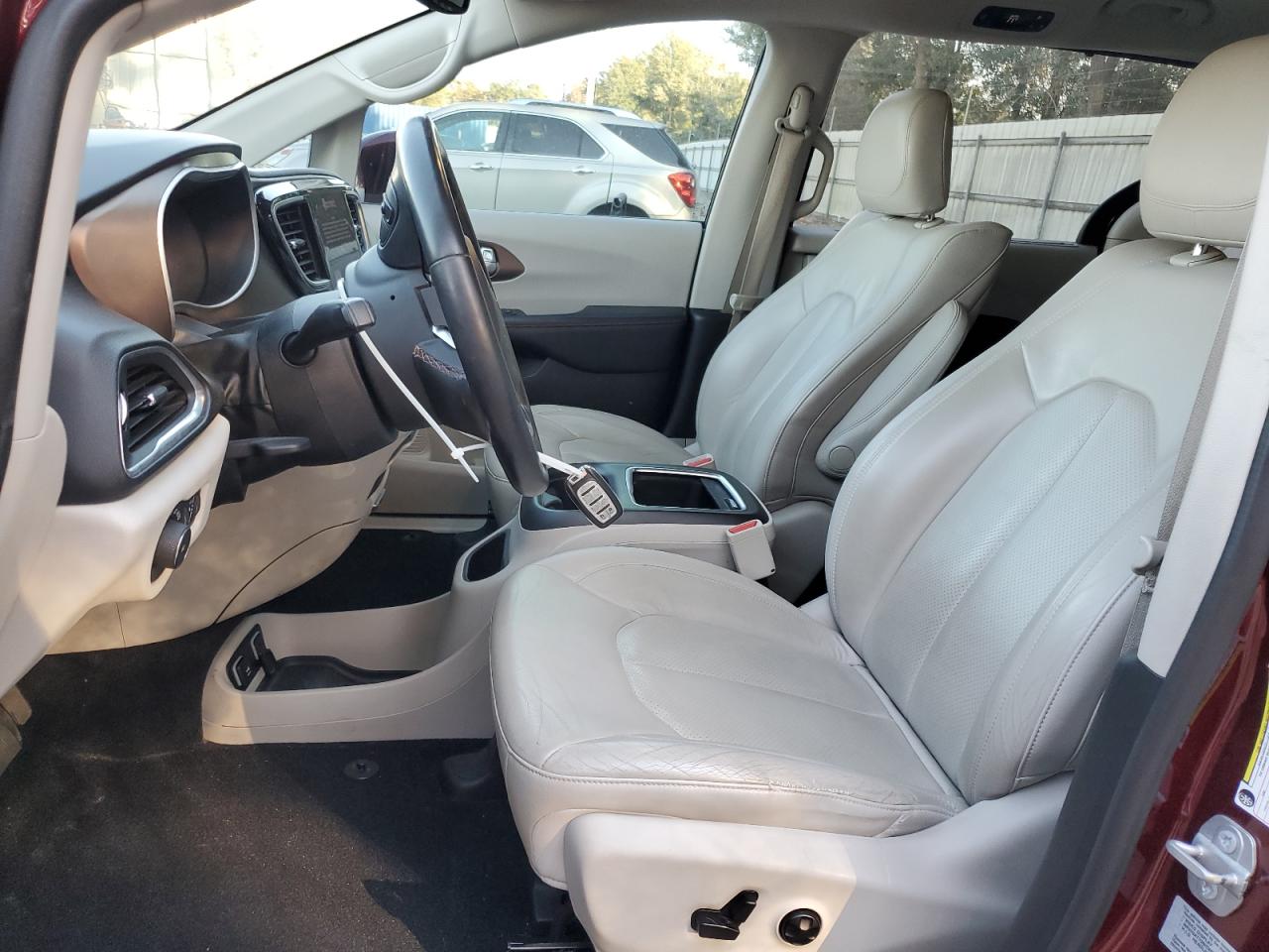 CHRYSLER PACIFICA TOURING L PLUS