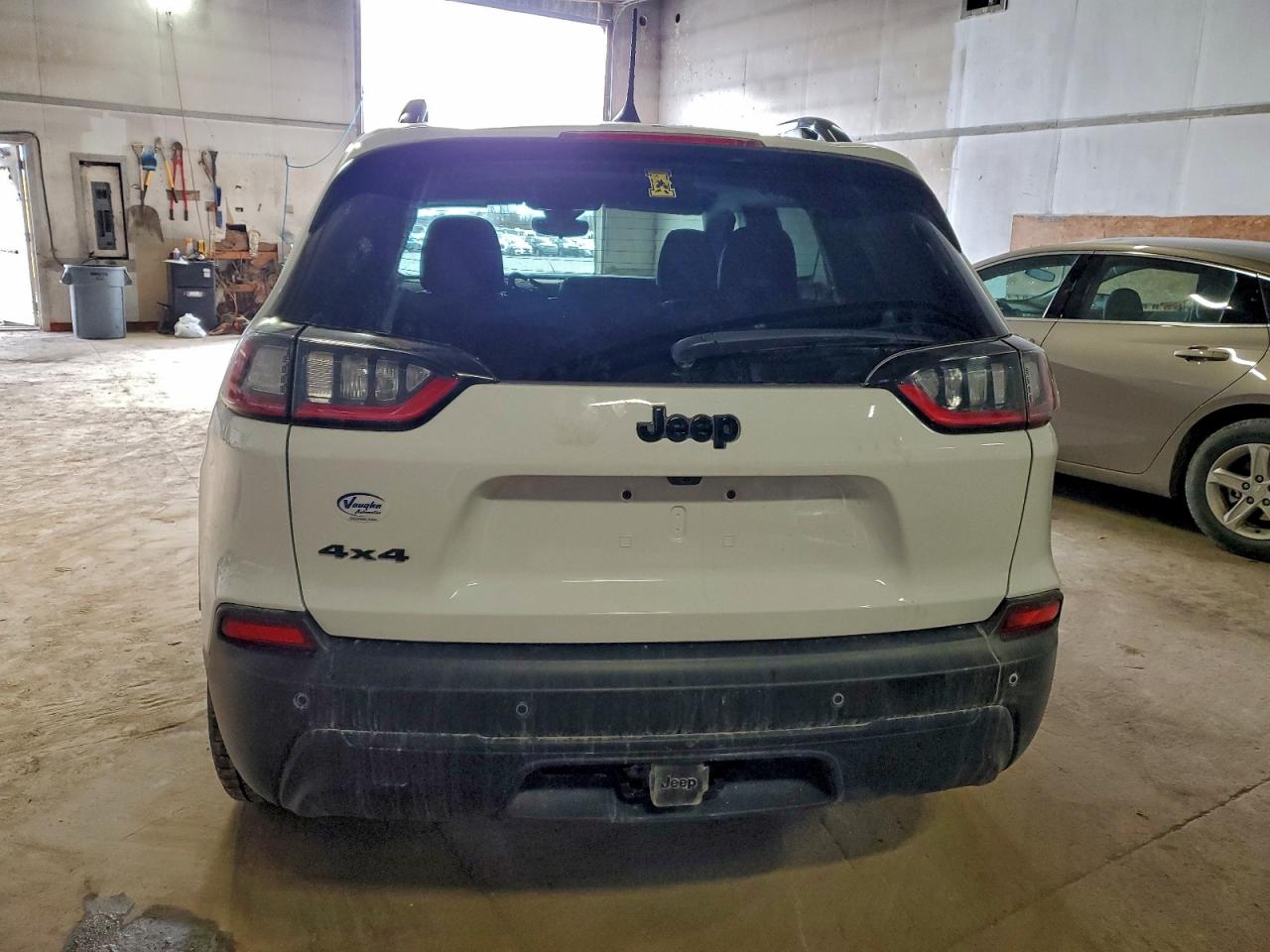 JEEP GRAND CHEROKEE LATITUDE PLUS