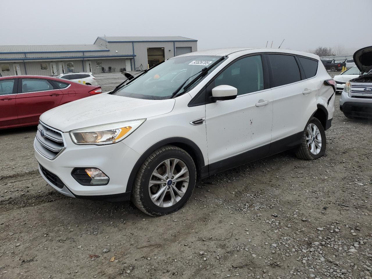 FORD ESCAPE SE