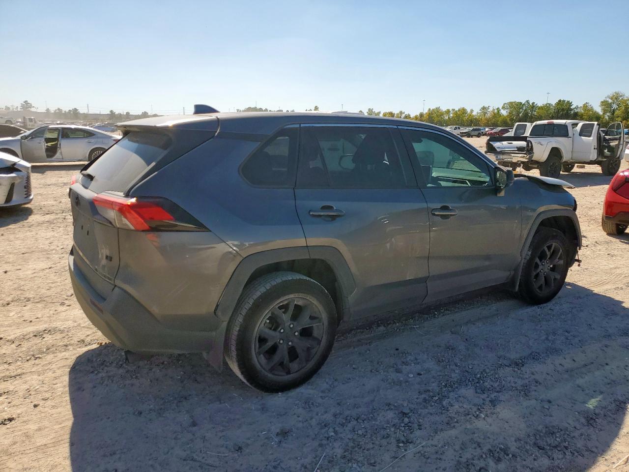 TOYOTA RAV4 LE