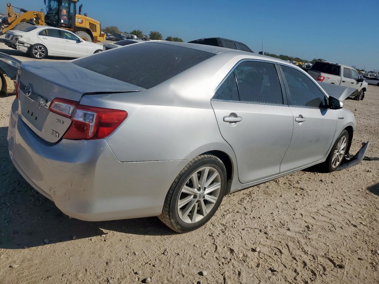 TOYOTA CAMRY HYBRID