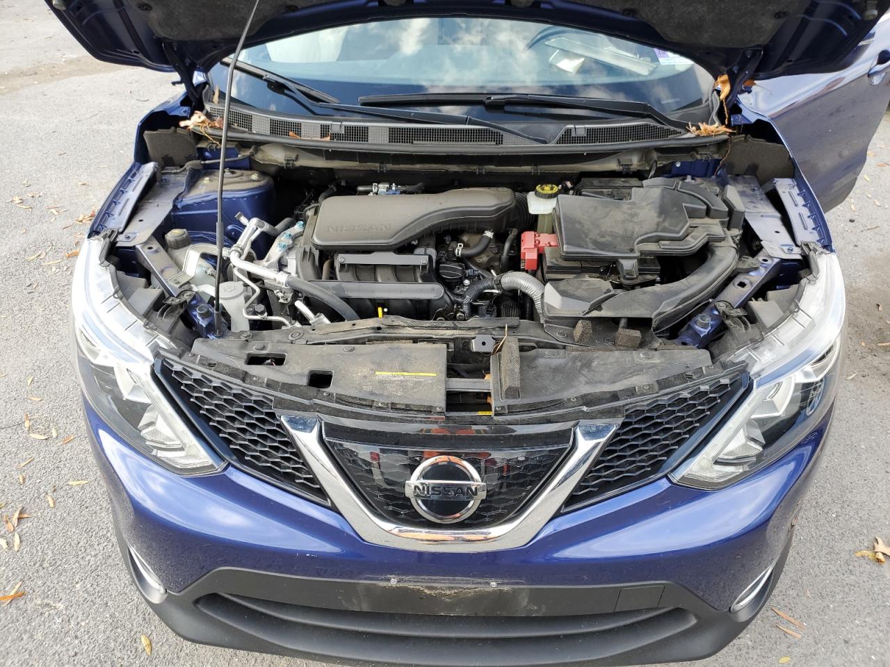 NISSAN ROGUE SPORT S