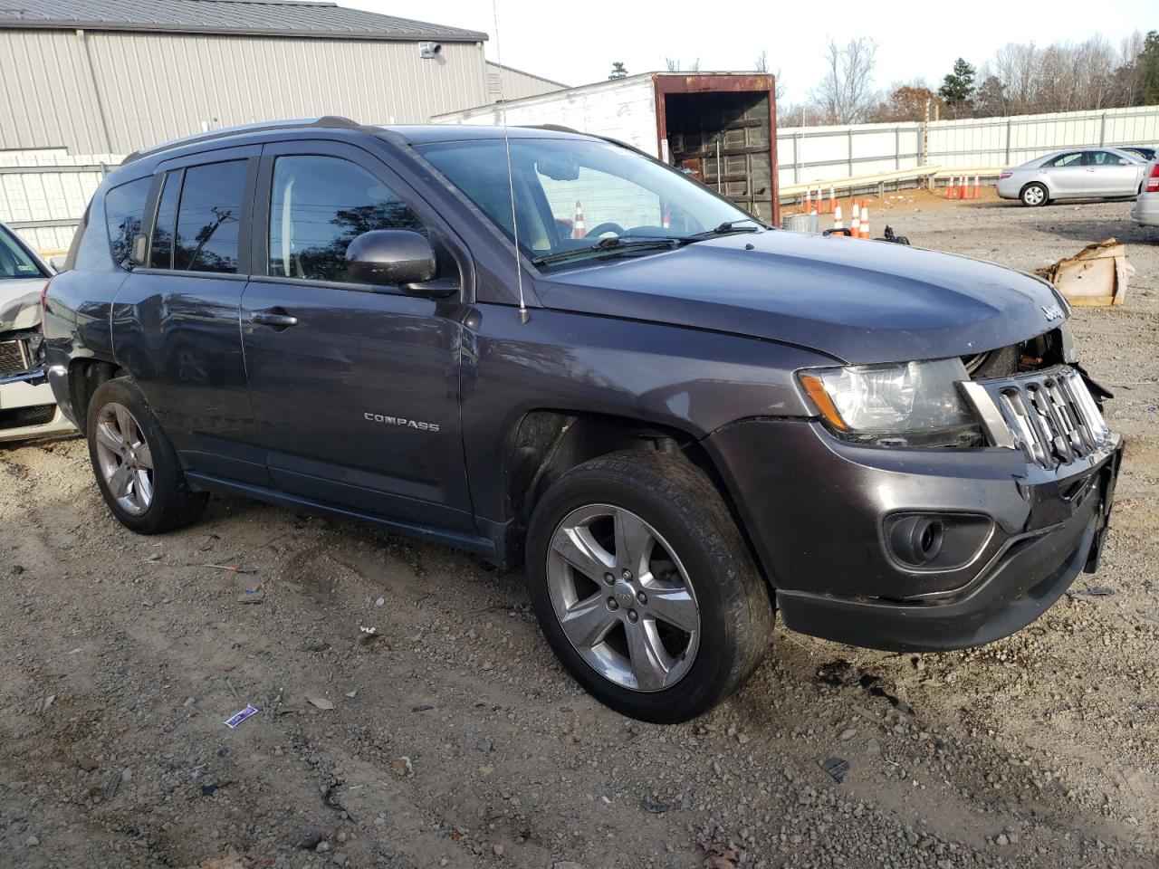 Lot #3315936089 2014 JEEP COMPASS LA