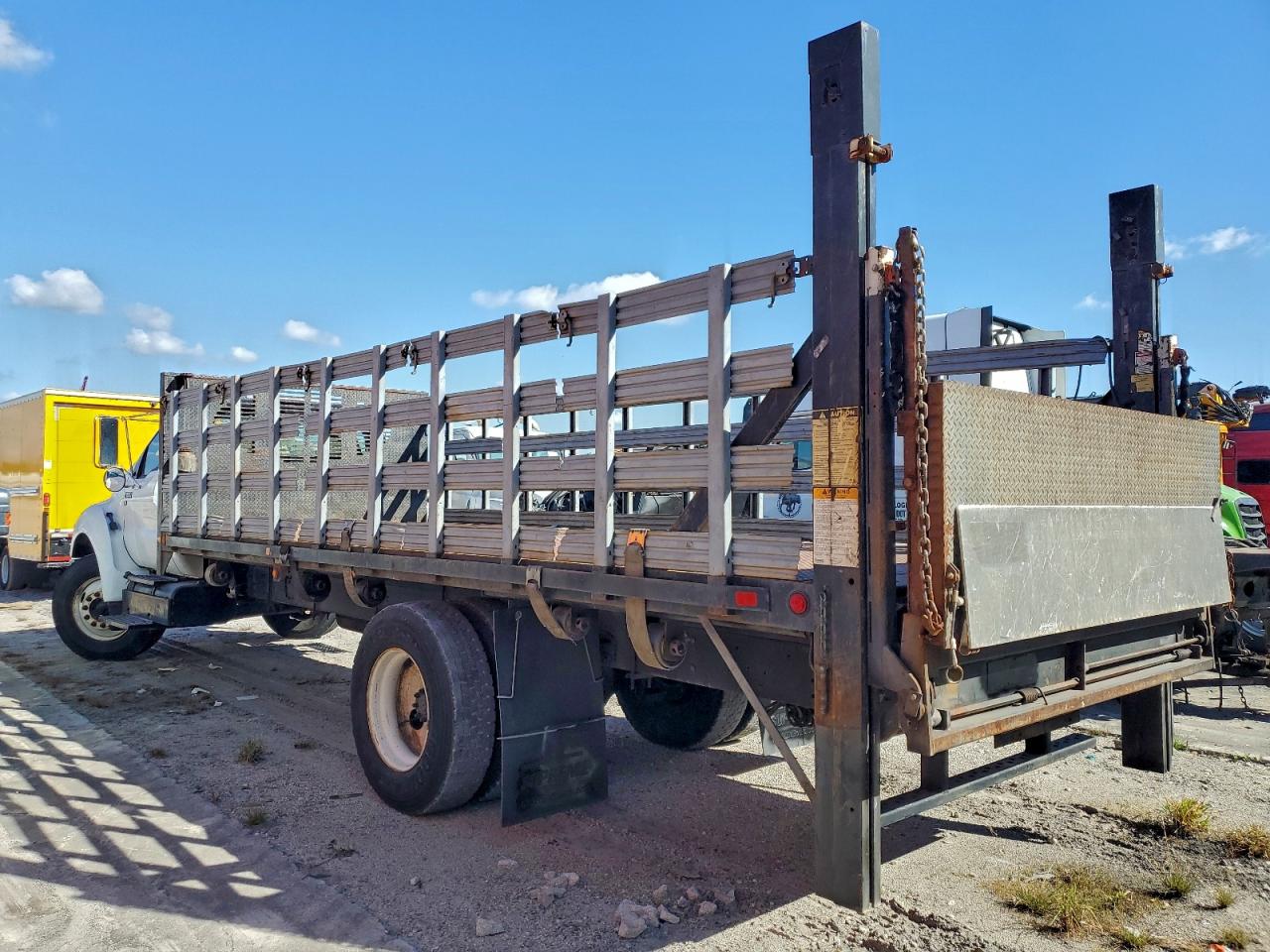 Lot #3294131952 2015 FORD F650 SUPER
