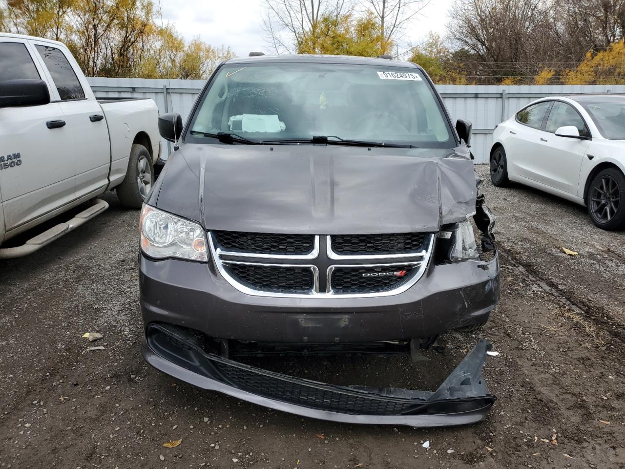 DODGE GRAND CARAVAN SE