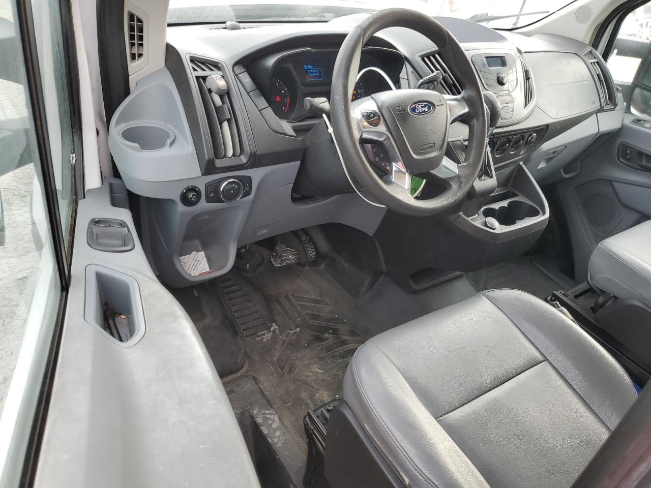 FORD TRANSIT T-350 HD