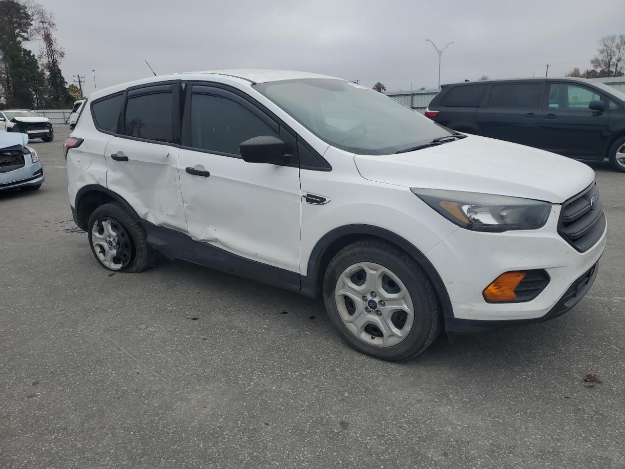 FORD ESCAPE S