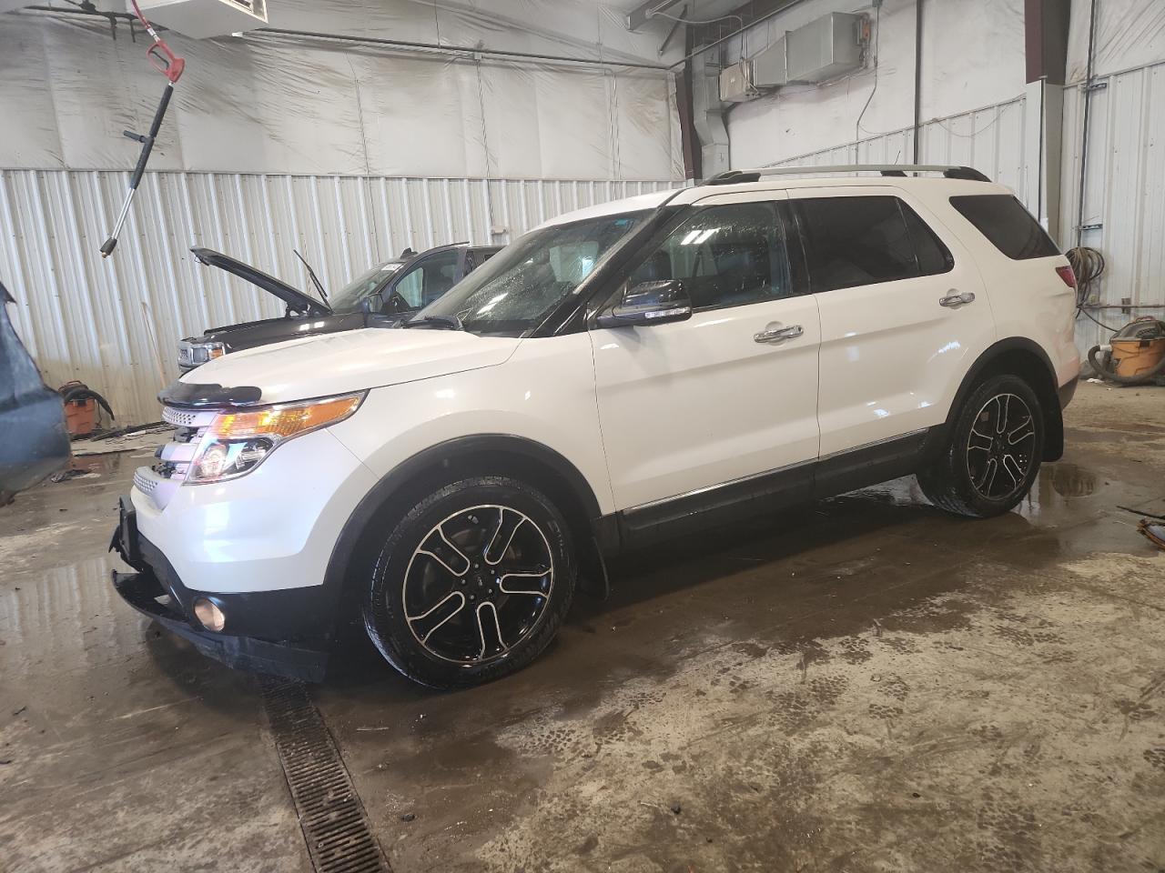 FORD EXPLORER XLT