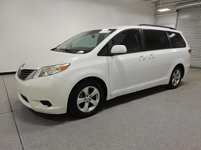 Global Auto Auctions: 2014 TOYOTA SIENNA LE