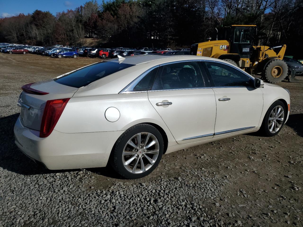 CADILLAC XTS LUXURY COLLECTION