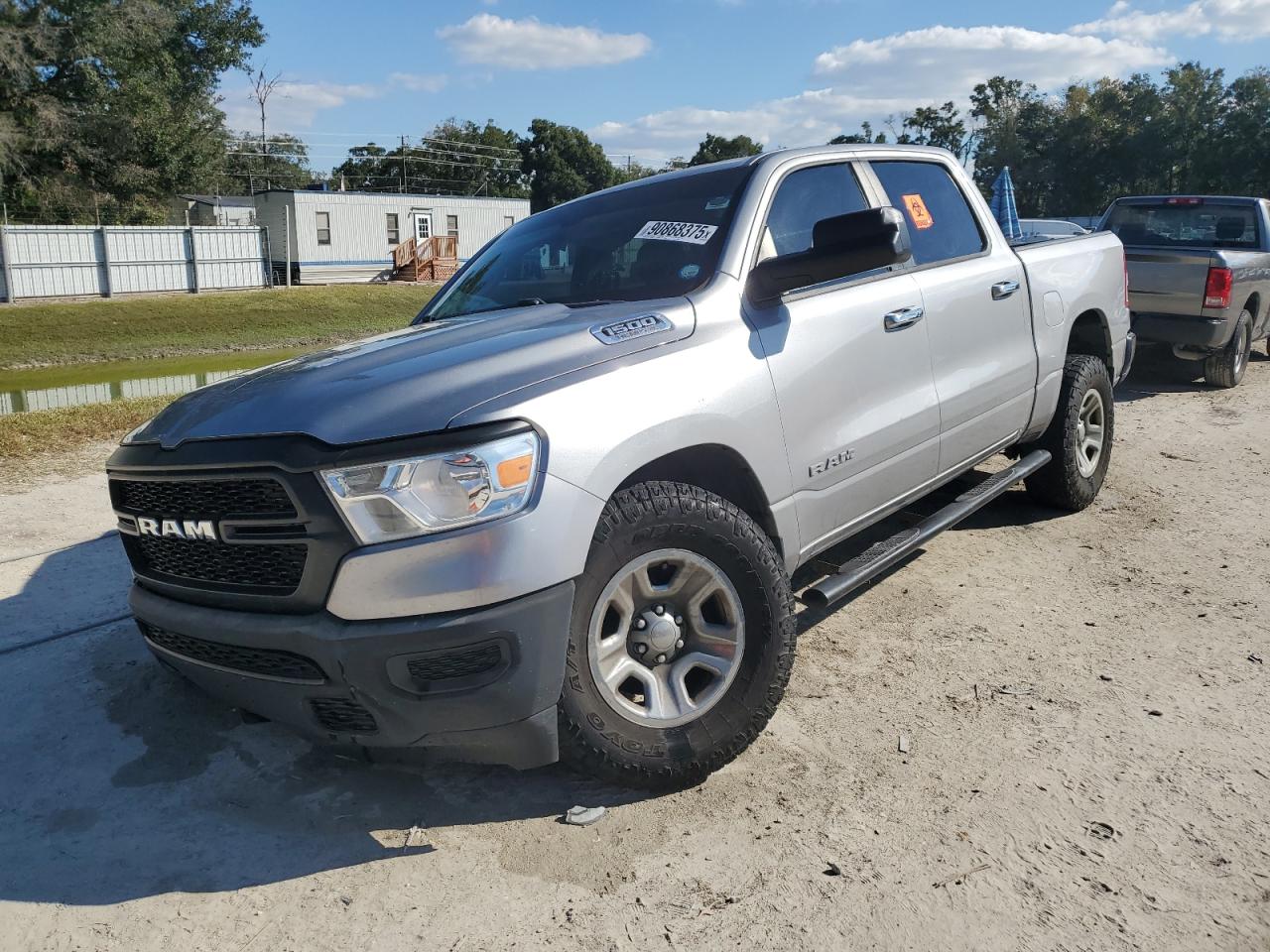 RAM 1500 TRADESMAN